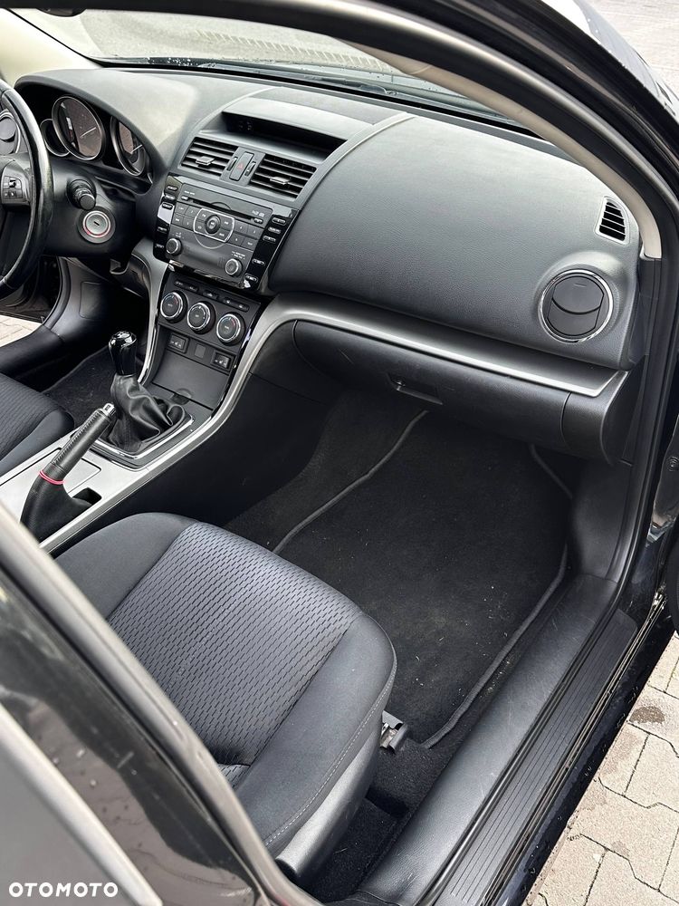 Mazda 6 Sport Kombi 1.8 Exclusive - 25