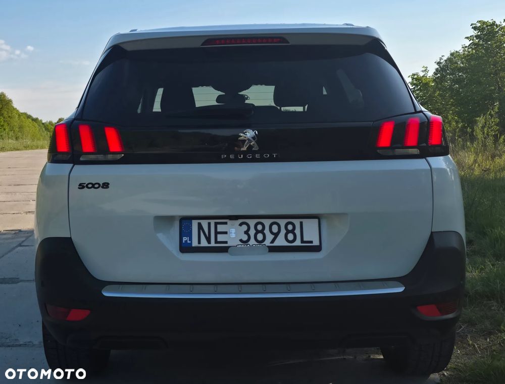 Peugeot 5008 1.6 BlueHDI Allure S&S EAT6 - 3