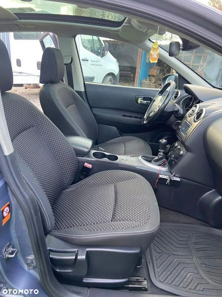 Nissan Qashqai - 13
