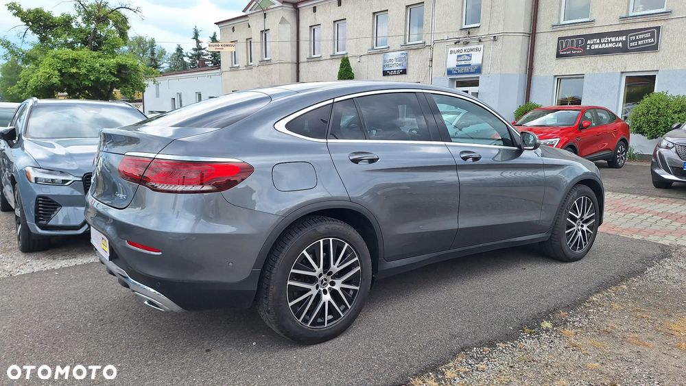 Mercedes-Benz GLC 200 4-Matic - 4