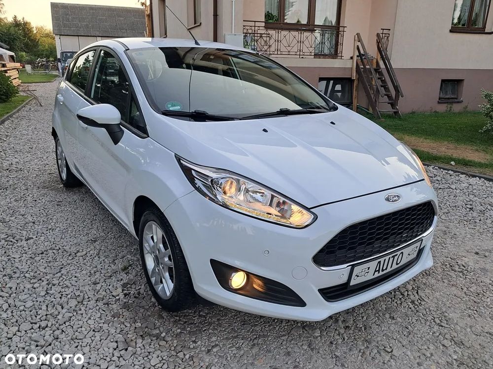 Ford Fiesta 1.25 Celebration - 9