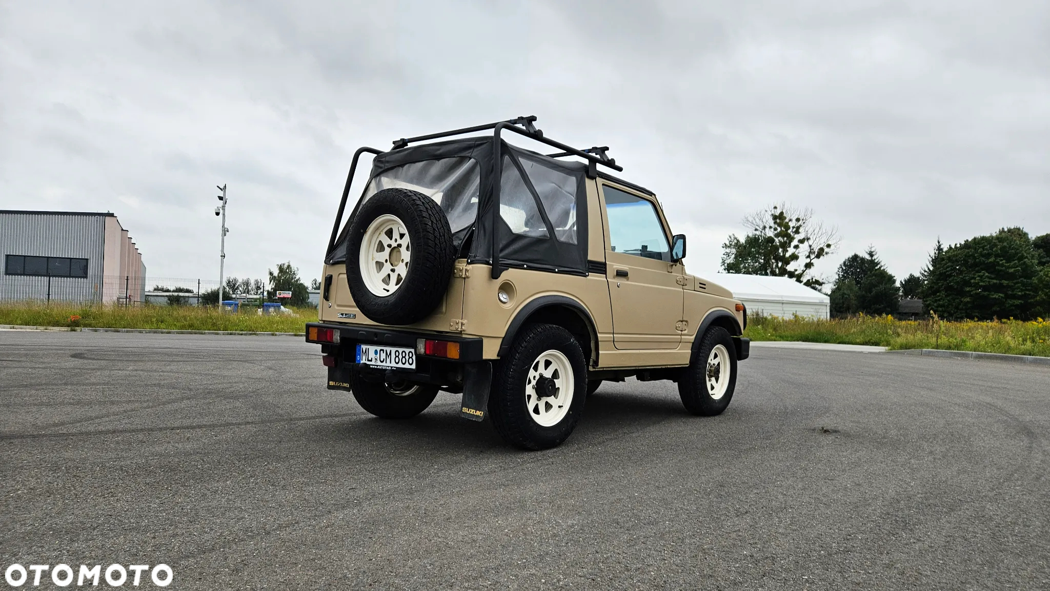 Suzuki Samurai - 21