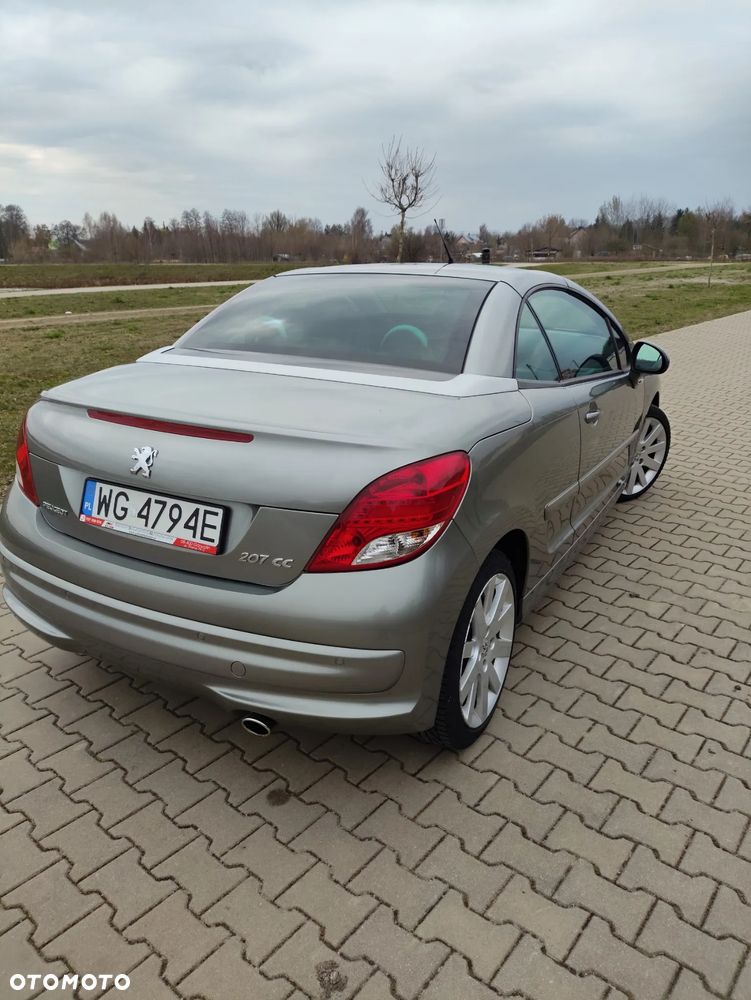 Peugeot 207 CC 120 VTi Roland Garros - 10