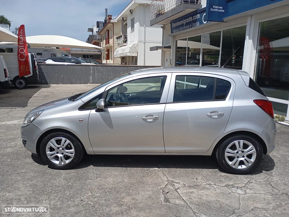 Opel Corsa 1.3 CDTI Enjoy EcoFLEX - 4