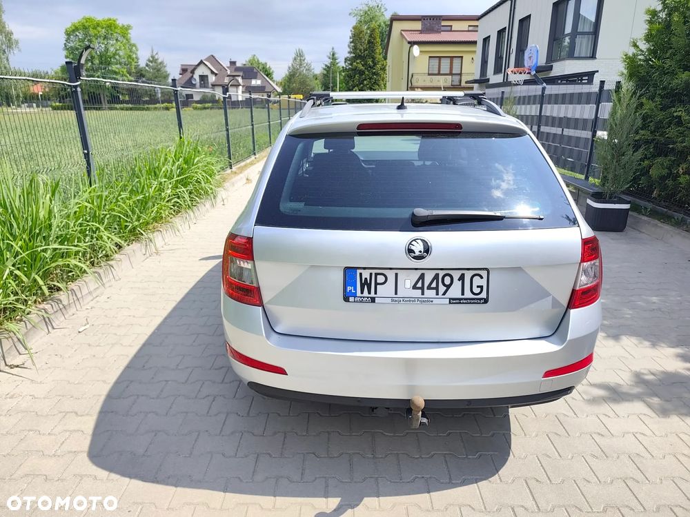Skoda Octavia 2.0 TDI Joy DSG - 17