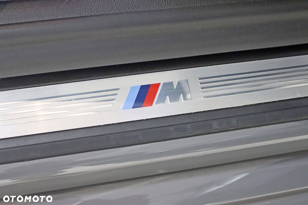 BMW Seria 5 530i xDrive M Sport Edition - 14