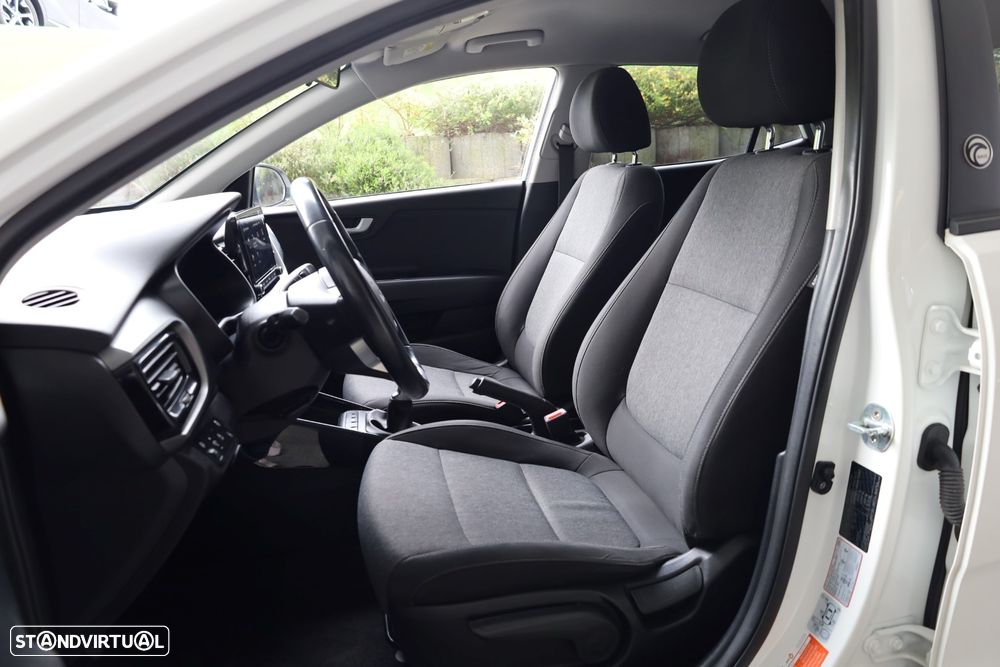 Kia Stonic 1.0 T-GDI Wave - 28