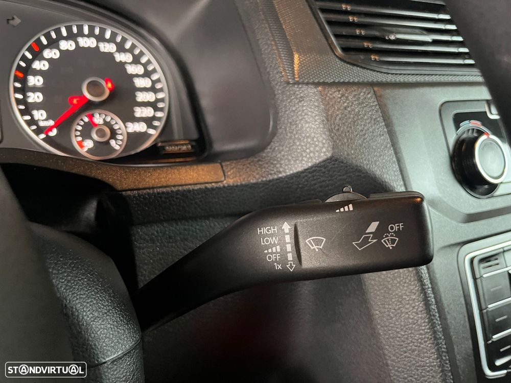 VW Caddy Outro - 22