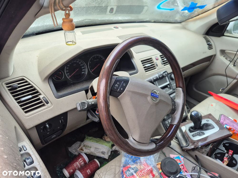 VOLVO XC90 2.5T CZESCI NA CZESCI - 5