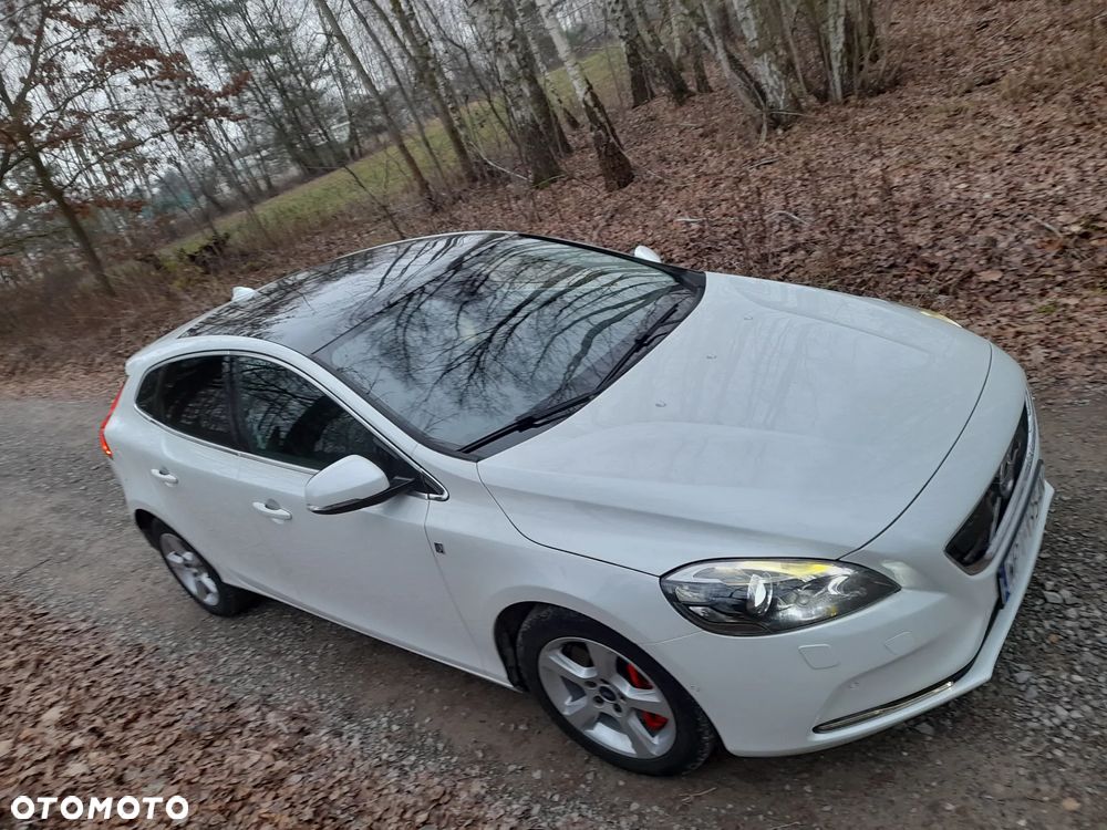 Volvo V40 D4 Ocean Race - 27