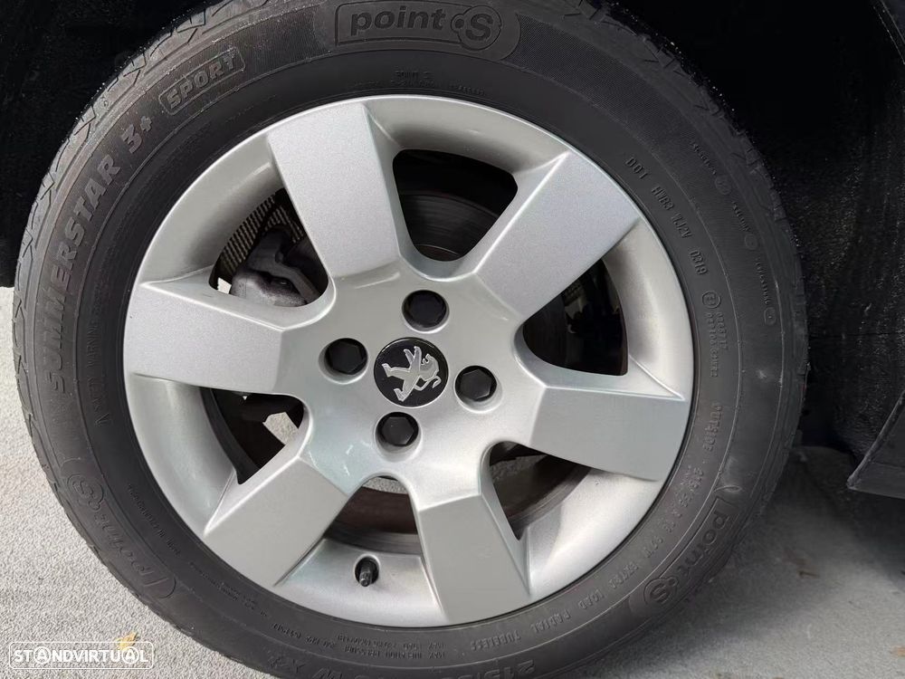 Peugeot 5008 1.6 BlueHDi Style - 6