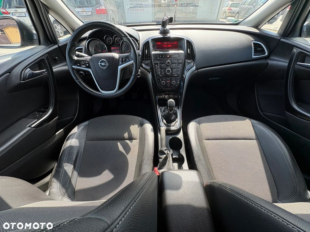 Opel Astra 1.6 CDTI Sport - 10