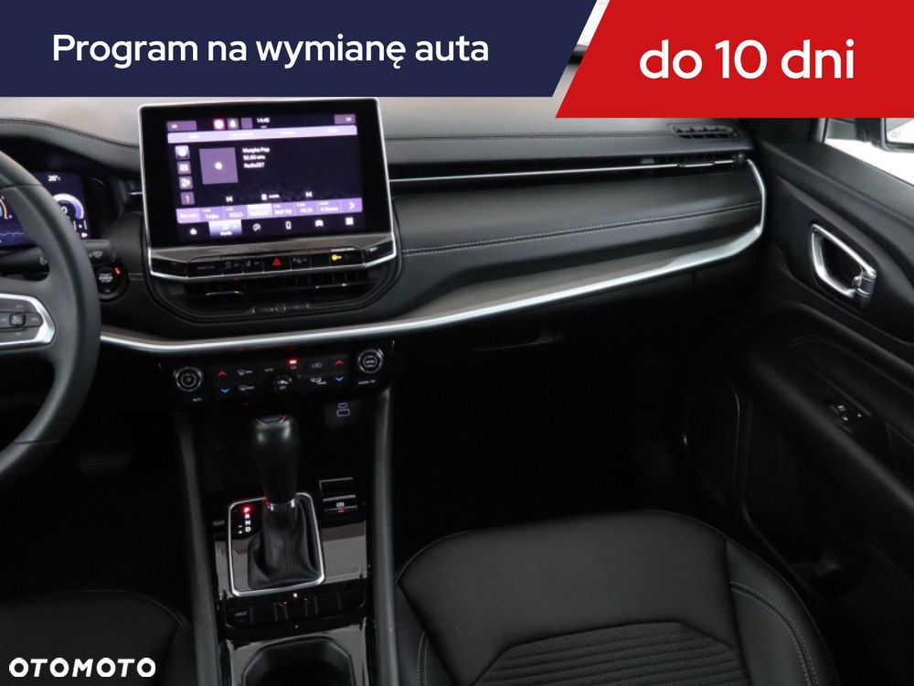 Jeep Compass - 10