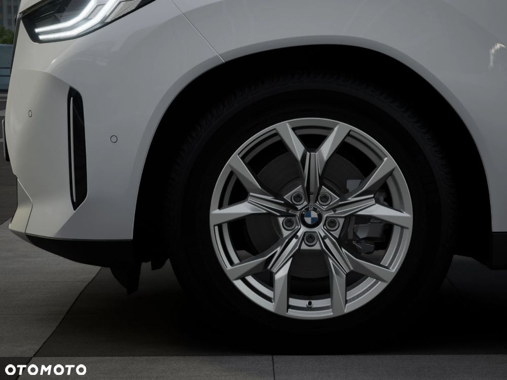 BMW X3 xDrive20 mHEV - 9