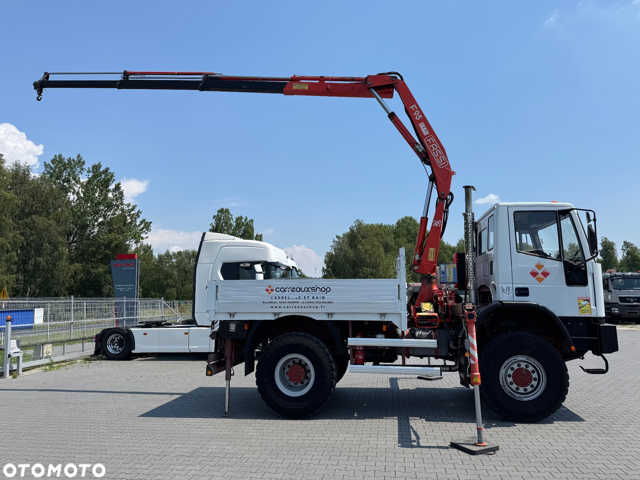 Iveco EuroCargo 135E23 4x4 mało używany/Dżwig /super stan - 5