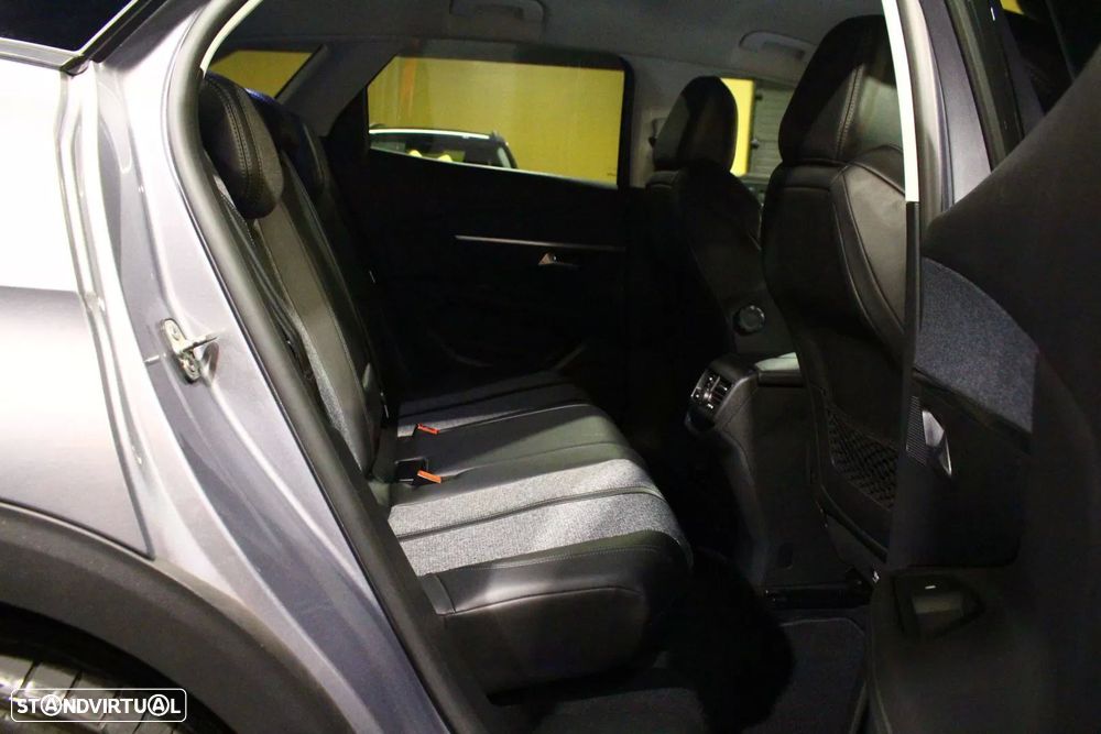 Peugeot 3008 1.5 BlueHDi Allure - 21