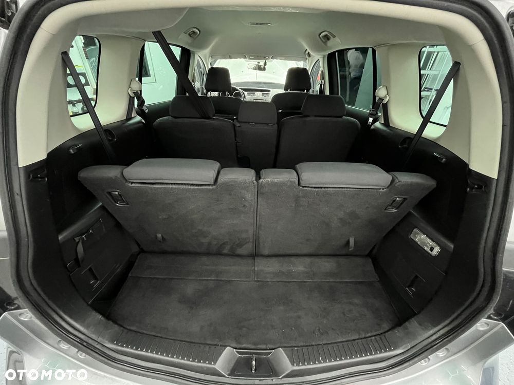 Mazda 5 - 27
