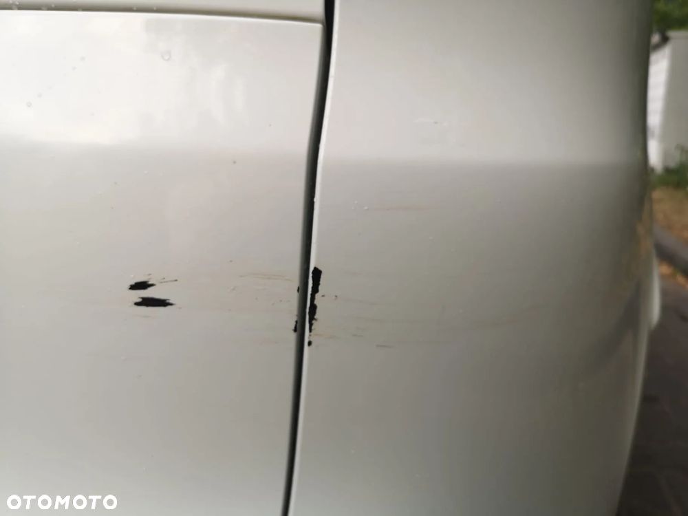 Renault Clio 1.5 dCi Alize - 13