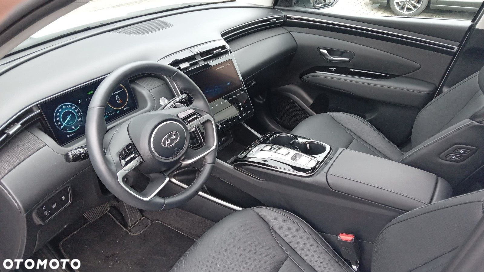 Hyundai Tucson - 13
