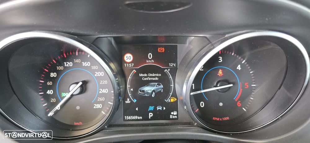 Jaguar F-Pace 2.0 i4D R-Sport AWD Aut. - 42