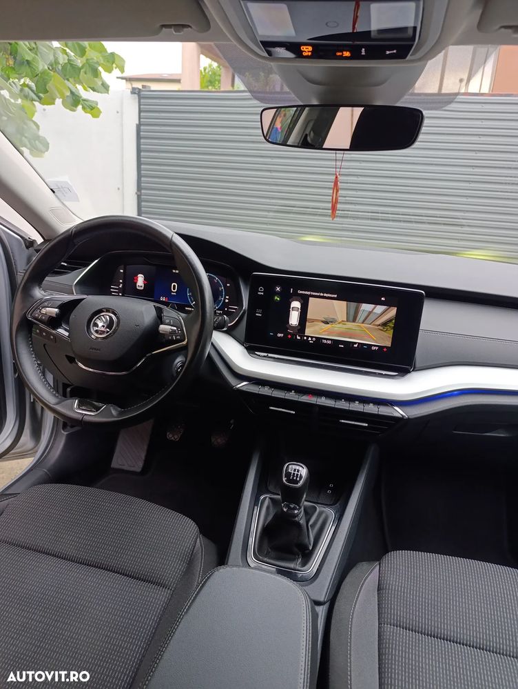 Skoda Octavia 2.0 TDI Edition - 12