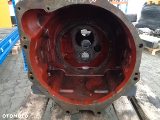 Obudowa skrzyni biegów 5164693 New Holland 8560 - 3