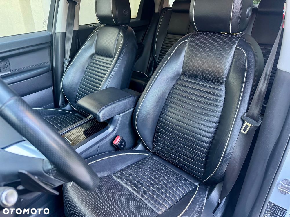 Land Rover Discovery Sport 2.0 D180 R-Dynamic HSE - 18