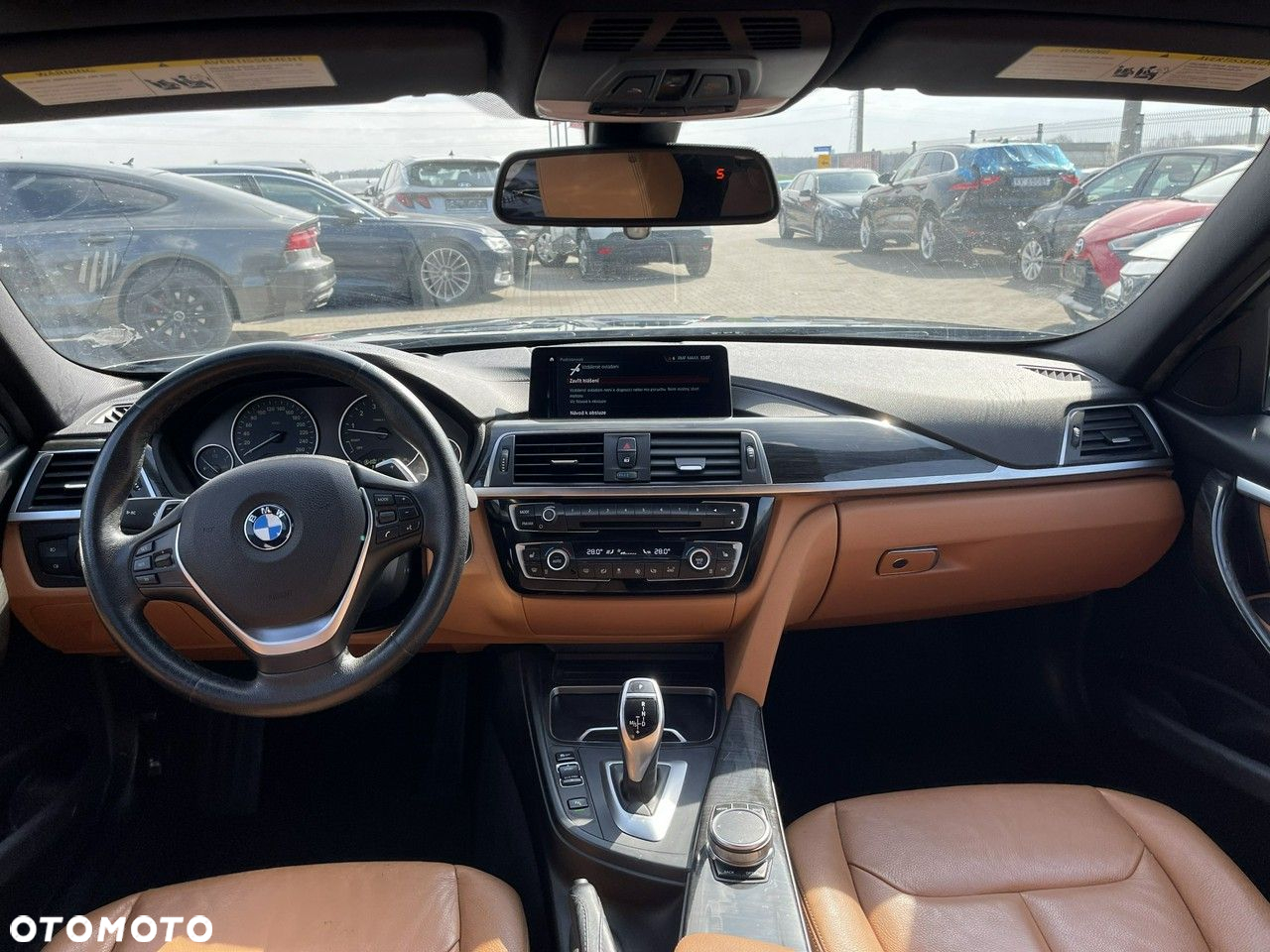BMW Seria 3 330i sport - 8
