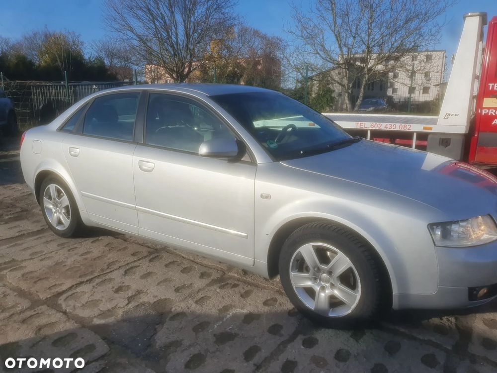 Audi A4 Limousine - 2