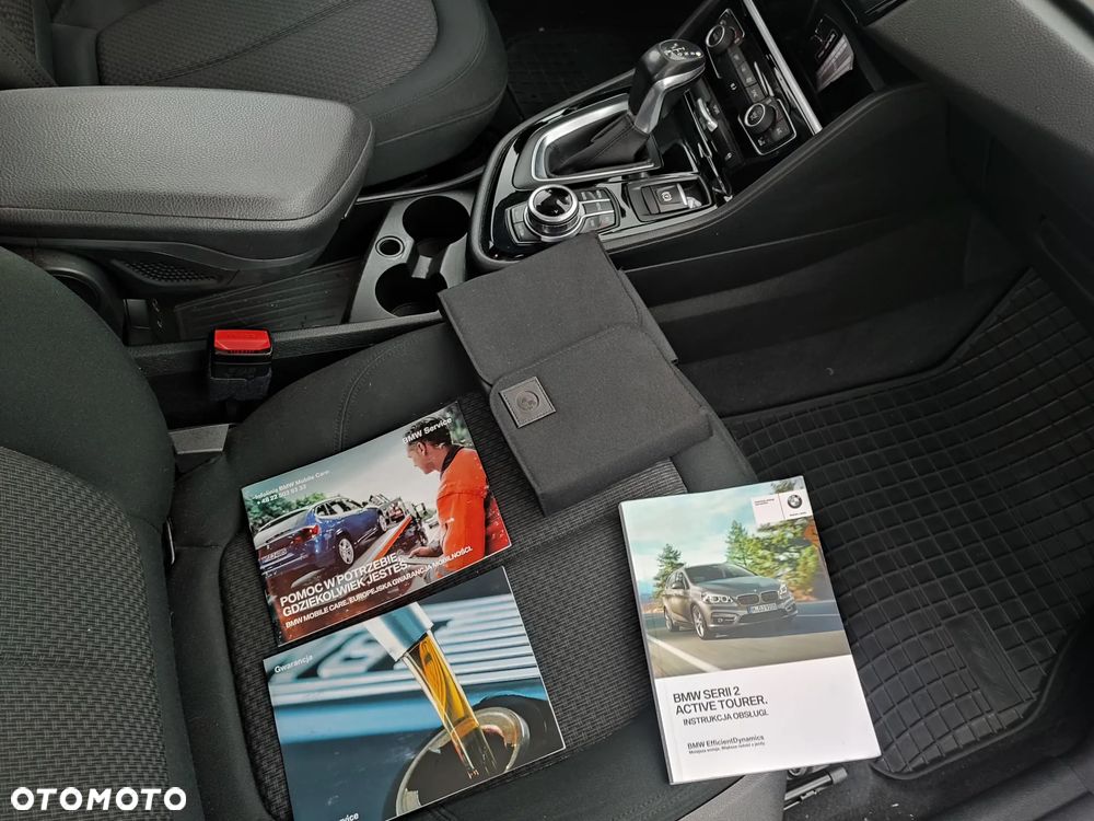 BMW Seria 2 218i - 17