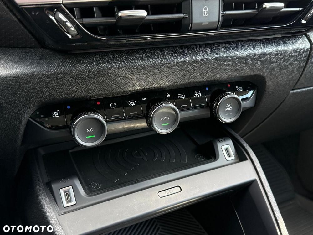 Citroën C4X 1.2 PureTech Max S&S EAT8 - 15
