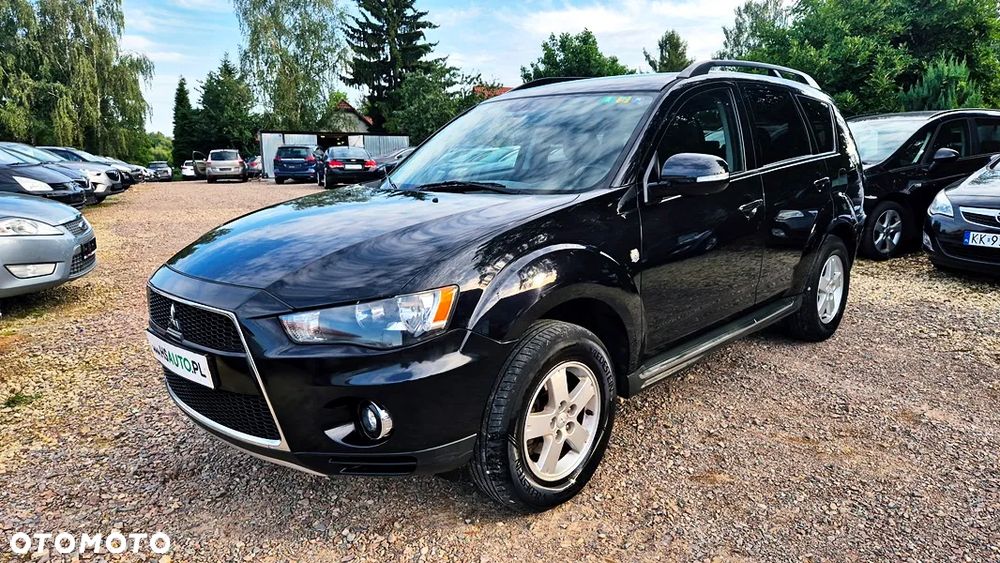 Mitsubishi Outlander 2.0 Intense 2WD EU5 CVT - 23