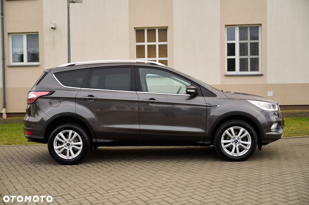 Ford Kuga 1.5 EcoBoost 2x4 Titanium - 14
