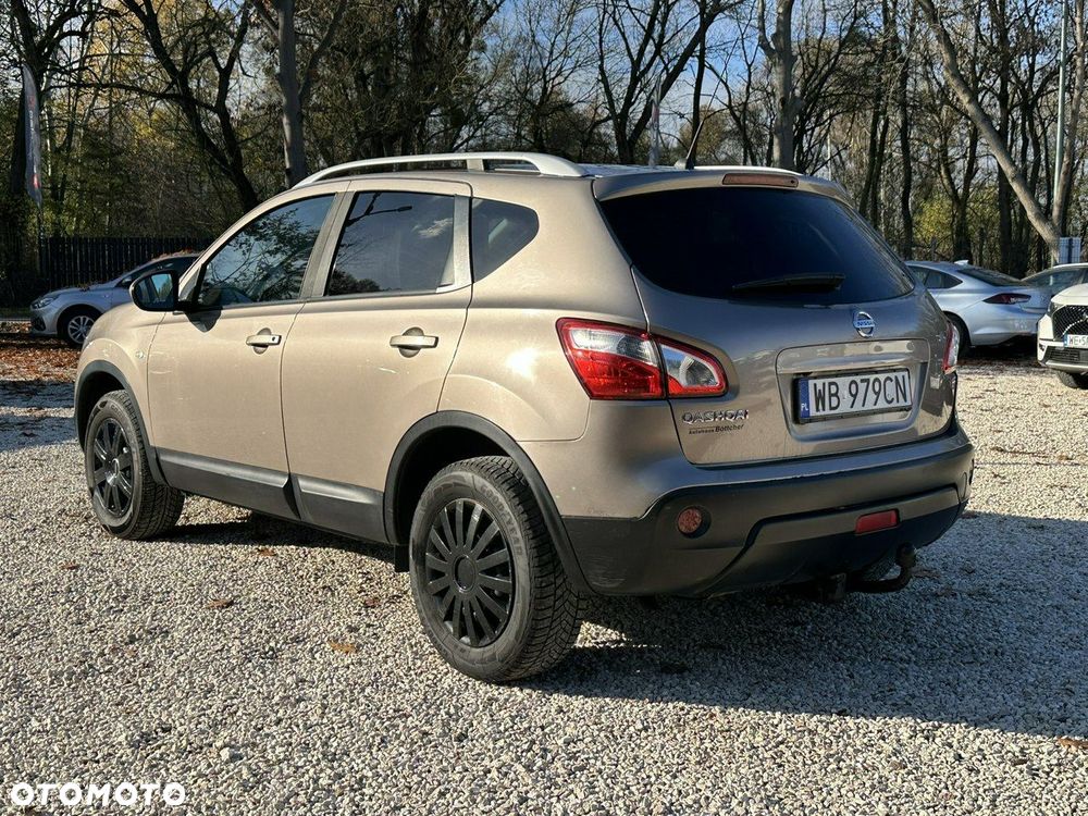 Nissan Qashqai - 6