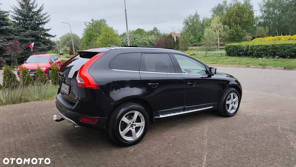 Volvo XC 60 T6 AWD RDesign - 40
