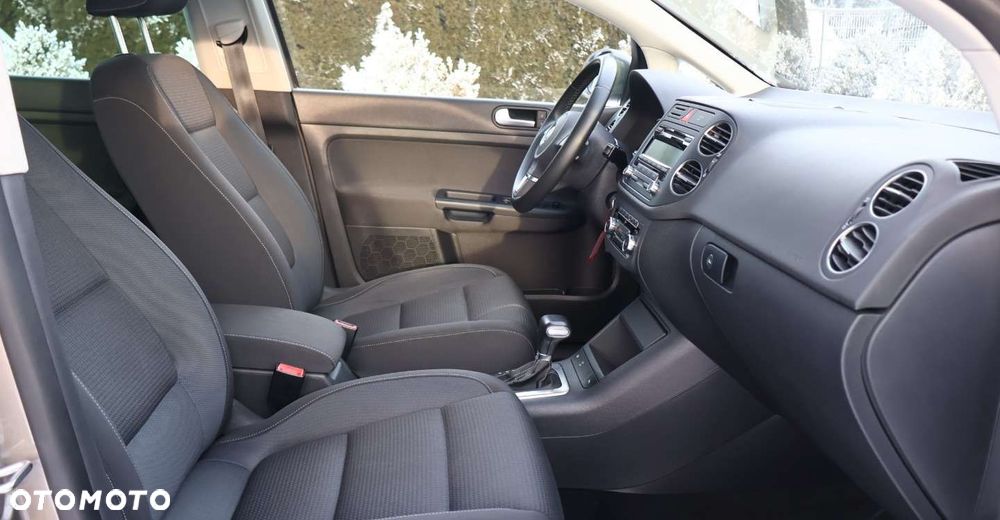 Volkswagen Golf Plus - 18