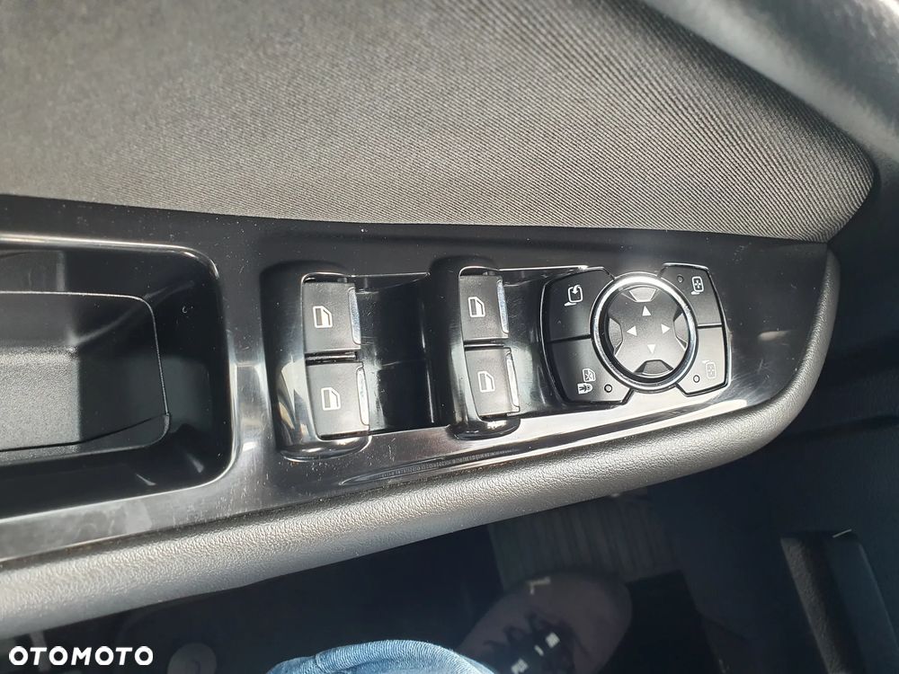 Ford Galaxy 2.0 TDCi Titanium PowerShift - 24