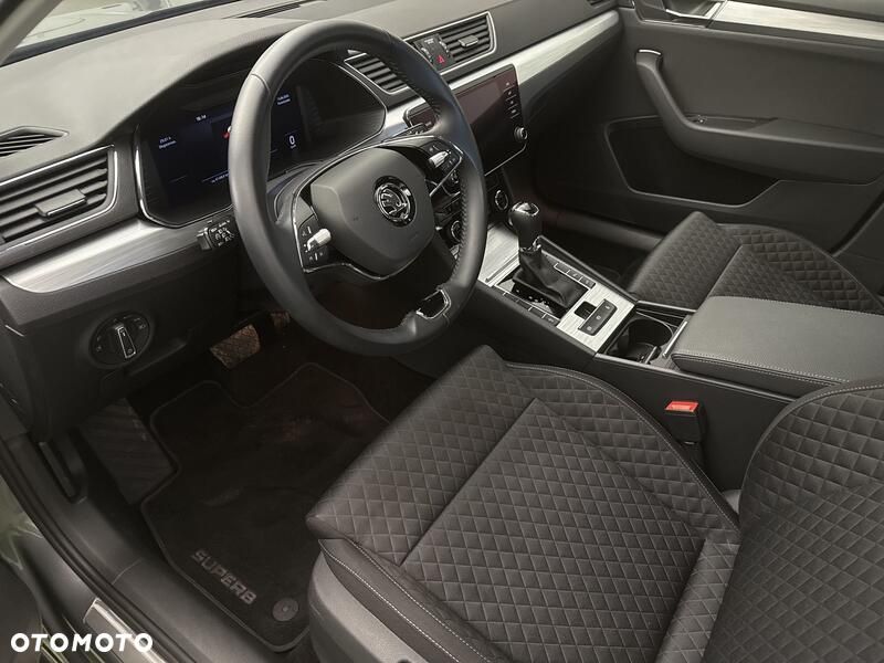 Skoda Superb 1.5 TSI Ambition DSG - 10
