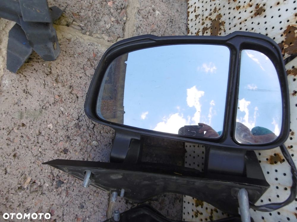 LUSTERKO LEWE PRAWE BOXER DUCATO JUMPER - 5