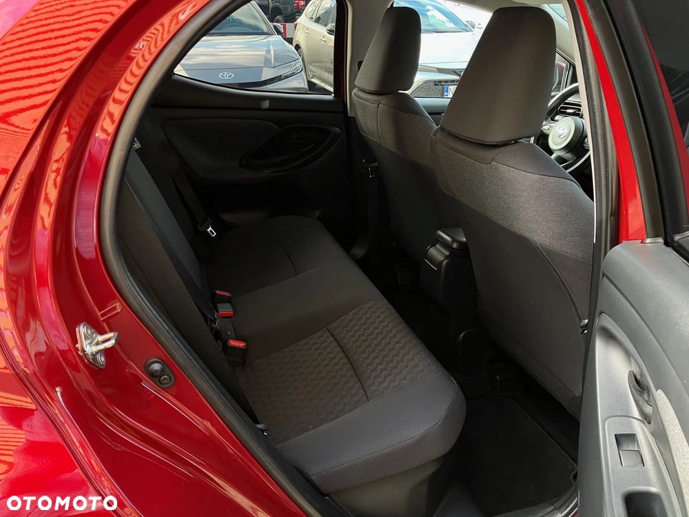 Toyota Yaris - 17