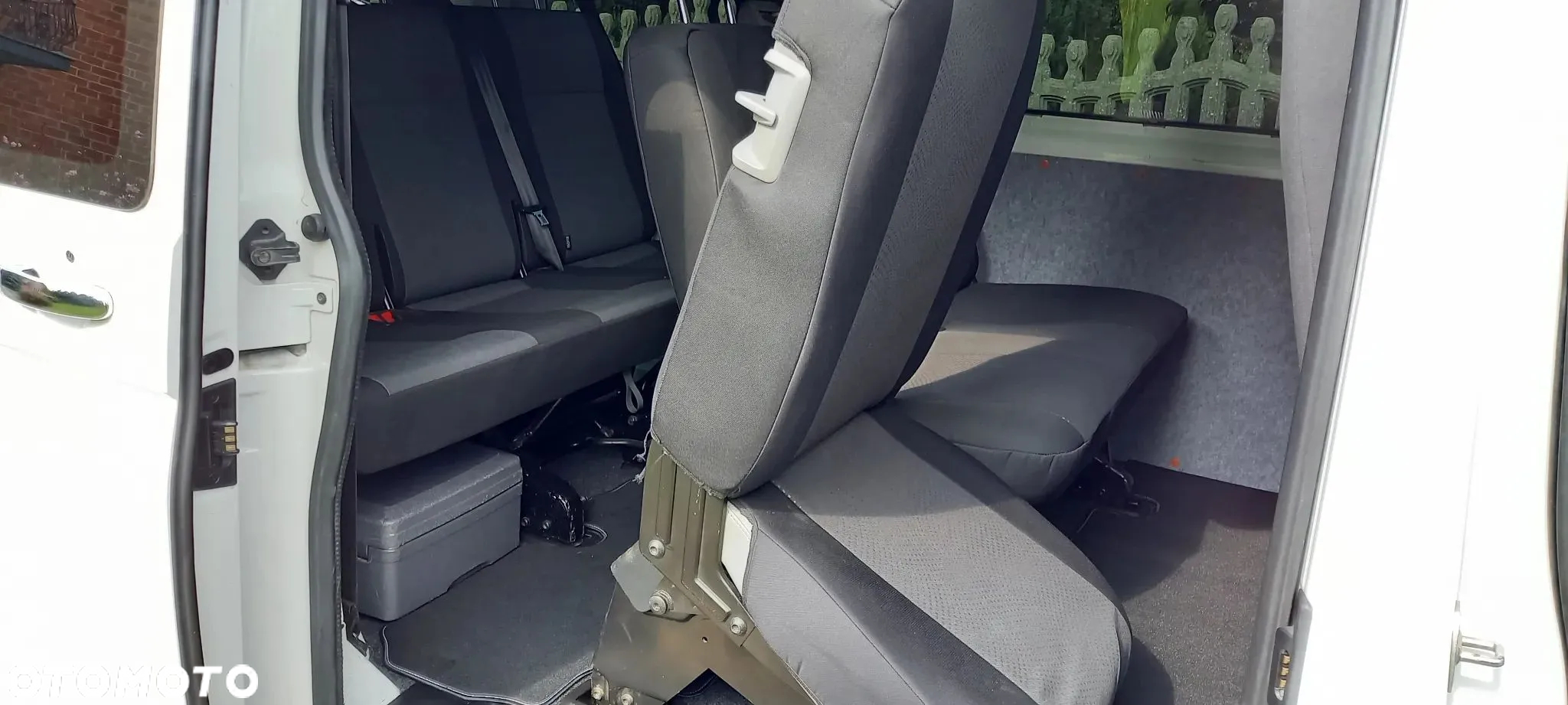 Volkswagen Caravelle 2.0 TDI L1 Comfortline DSG - 27