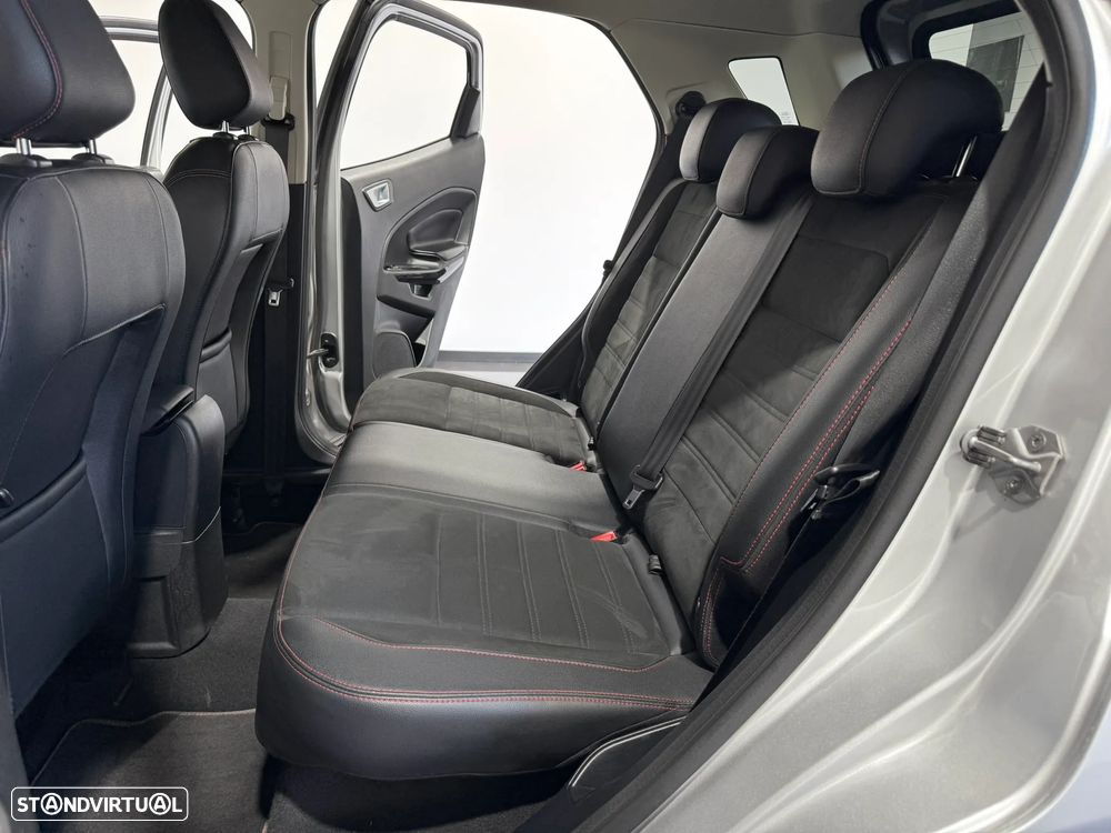 Ford EcoSport 1.0 EcoBoost ST-Line Plus - 45