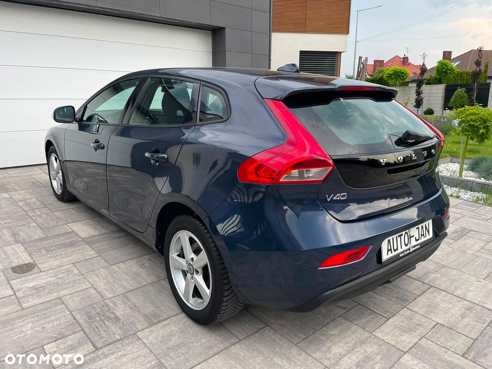 Volvo V40 D2 Summum - 37