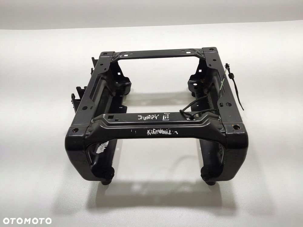 STELAŻ PODSTAWA MOCOWANIE FOTELA KIEROWCY JUMPY EXPERT III 2016-2023 - 5