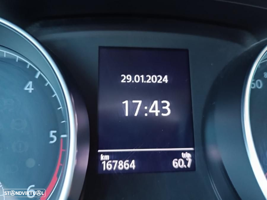 VW Golf Variant 1.6 TDI Confortline - 13