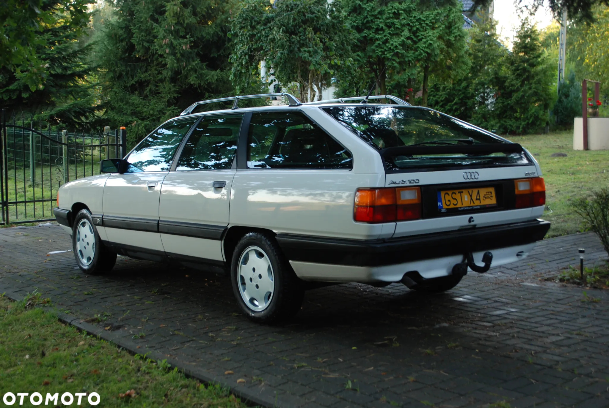 Audi 100 Avant 2.0 E - 4