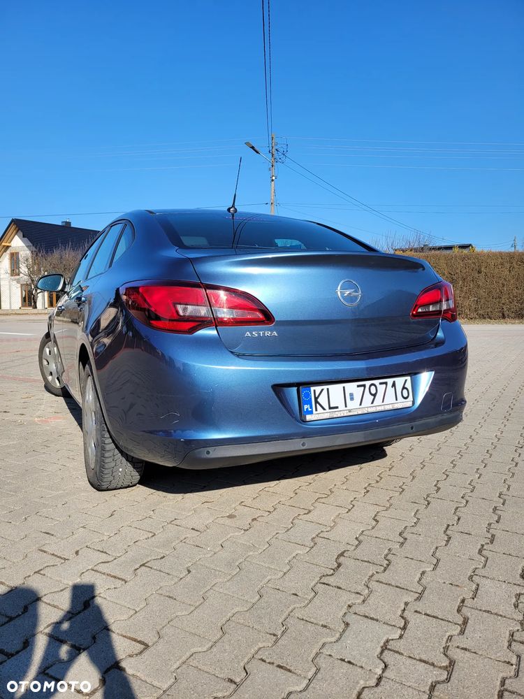 Opel Astra 1.6 - 14