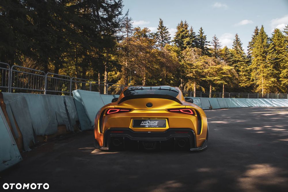 Toyota Supra 3.0 Turbo - 8