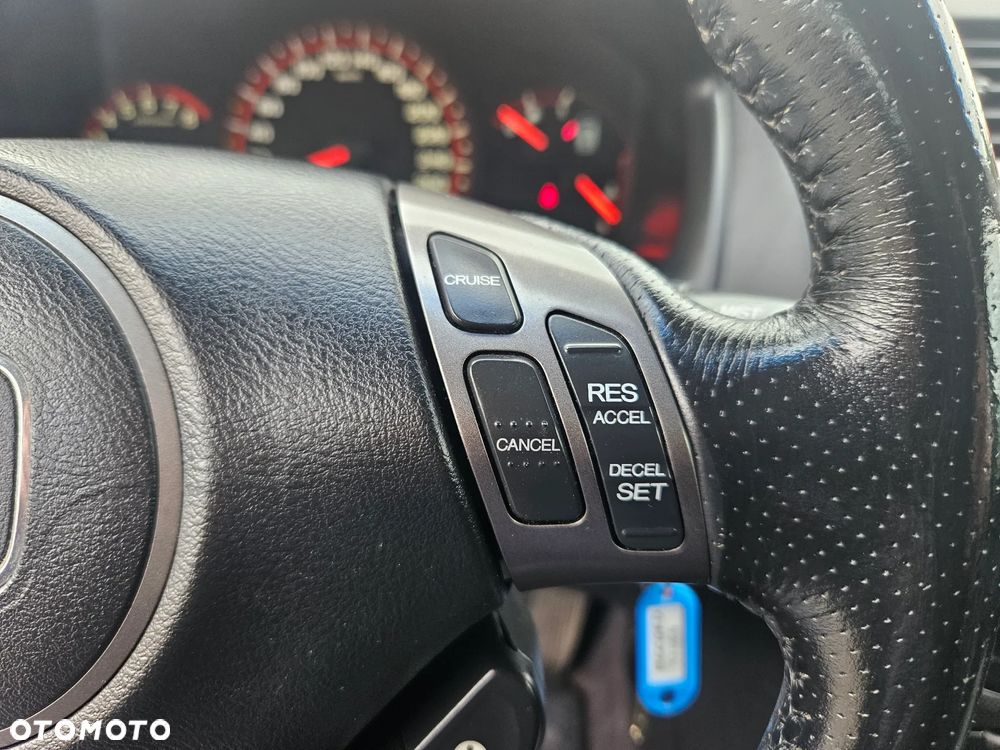 Honda Accord 2.0 i Executive - 22
