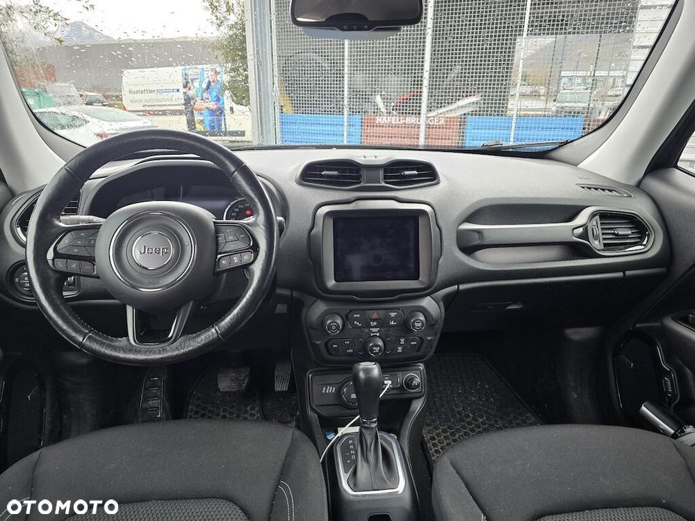 Jeep Renegade 1.3 GSE T4 Turbo Upland 4x4 S&S - 2